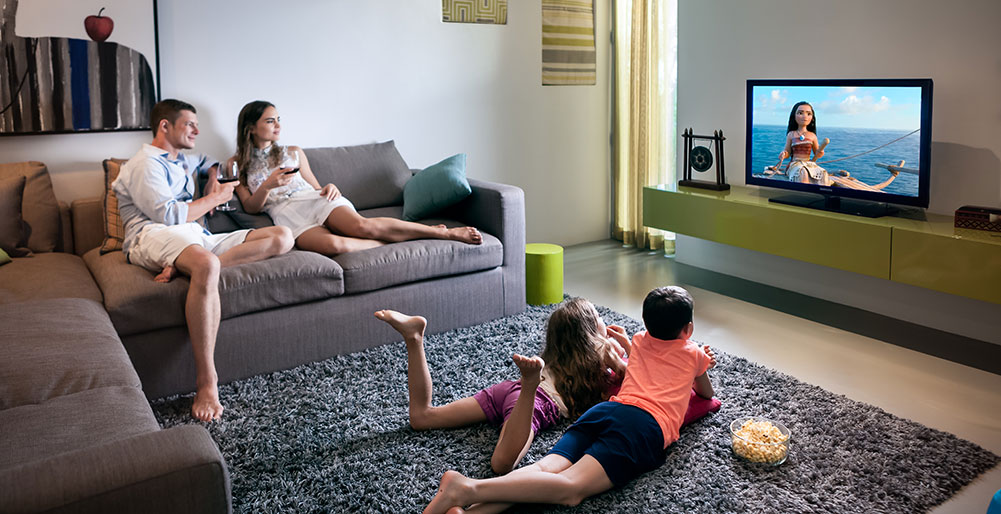Villa Sammasan - Family movie time